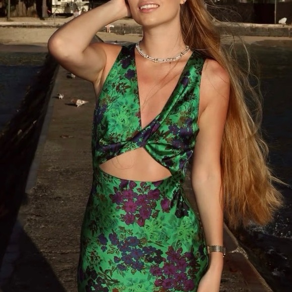 New Zara Green Floral Cutout Midi Dress - Picture 5 of 11